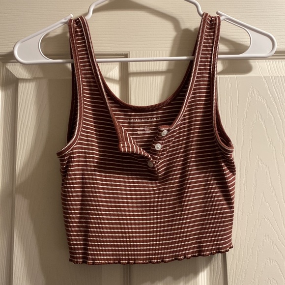 Brown and white striped crop top - Picture 3 of 3